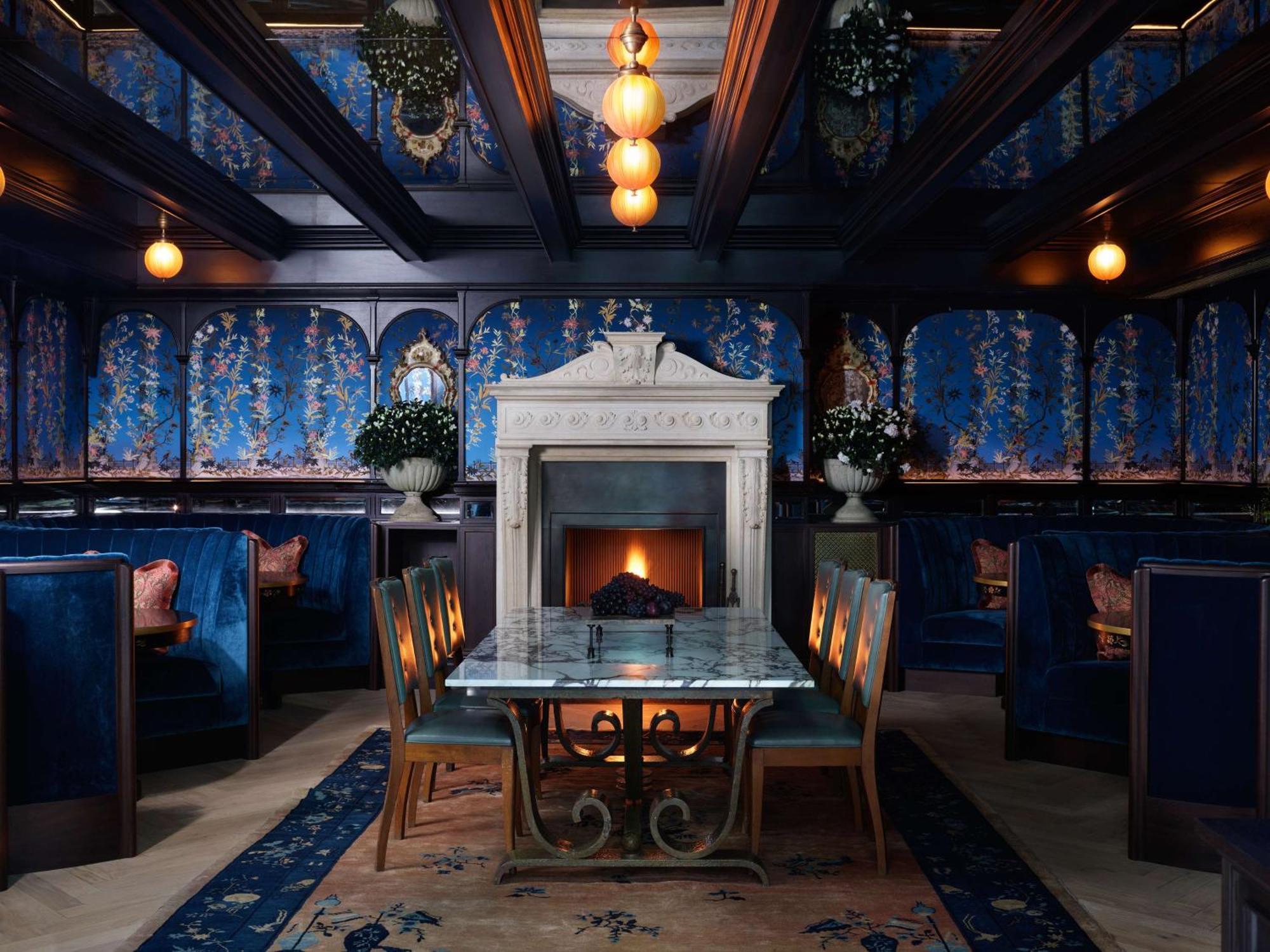 Nomad London Hotel Kültér fotó The Blue Room at the Ivy, St John's Wood